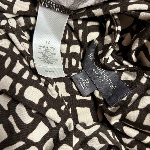 Dress #2904 - Picture 6 of 6